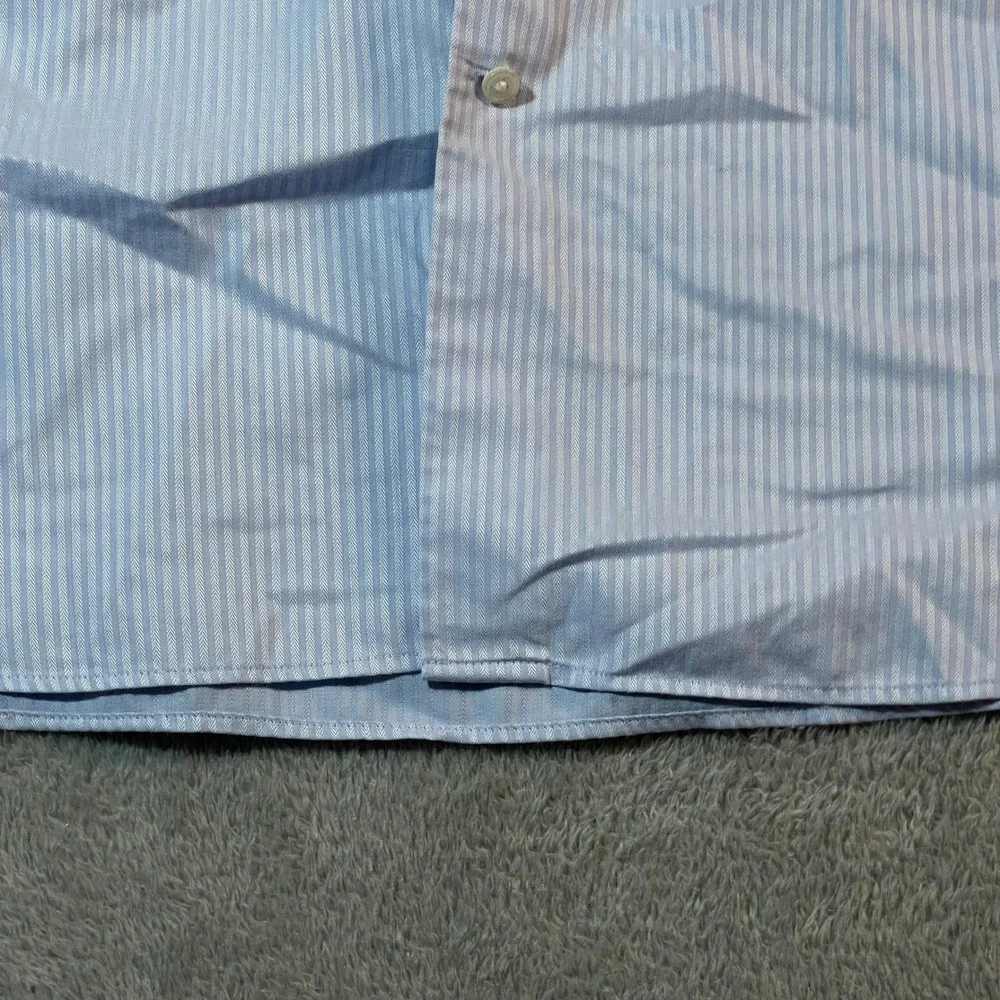 Uniqlo Slim Fit Shirt Men's XXL Blue Striped Short Sleeve‎ Button Up Lightweight